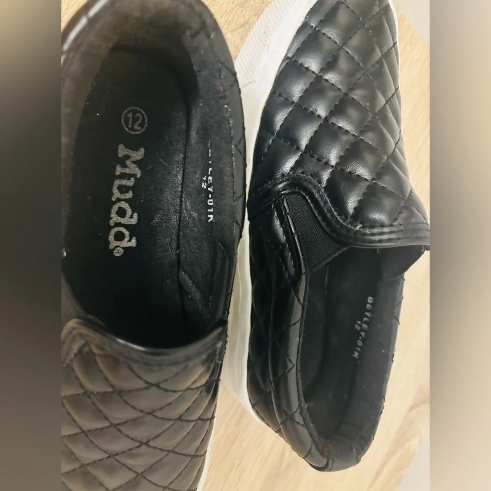 Mudd Kids Slip On Sneakers Black Faux Leather Shoes